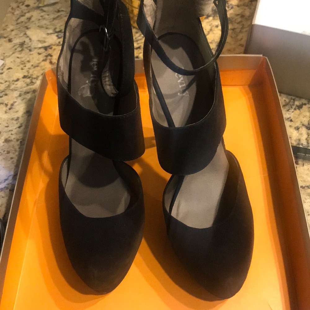 Levity Heels